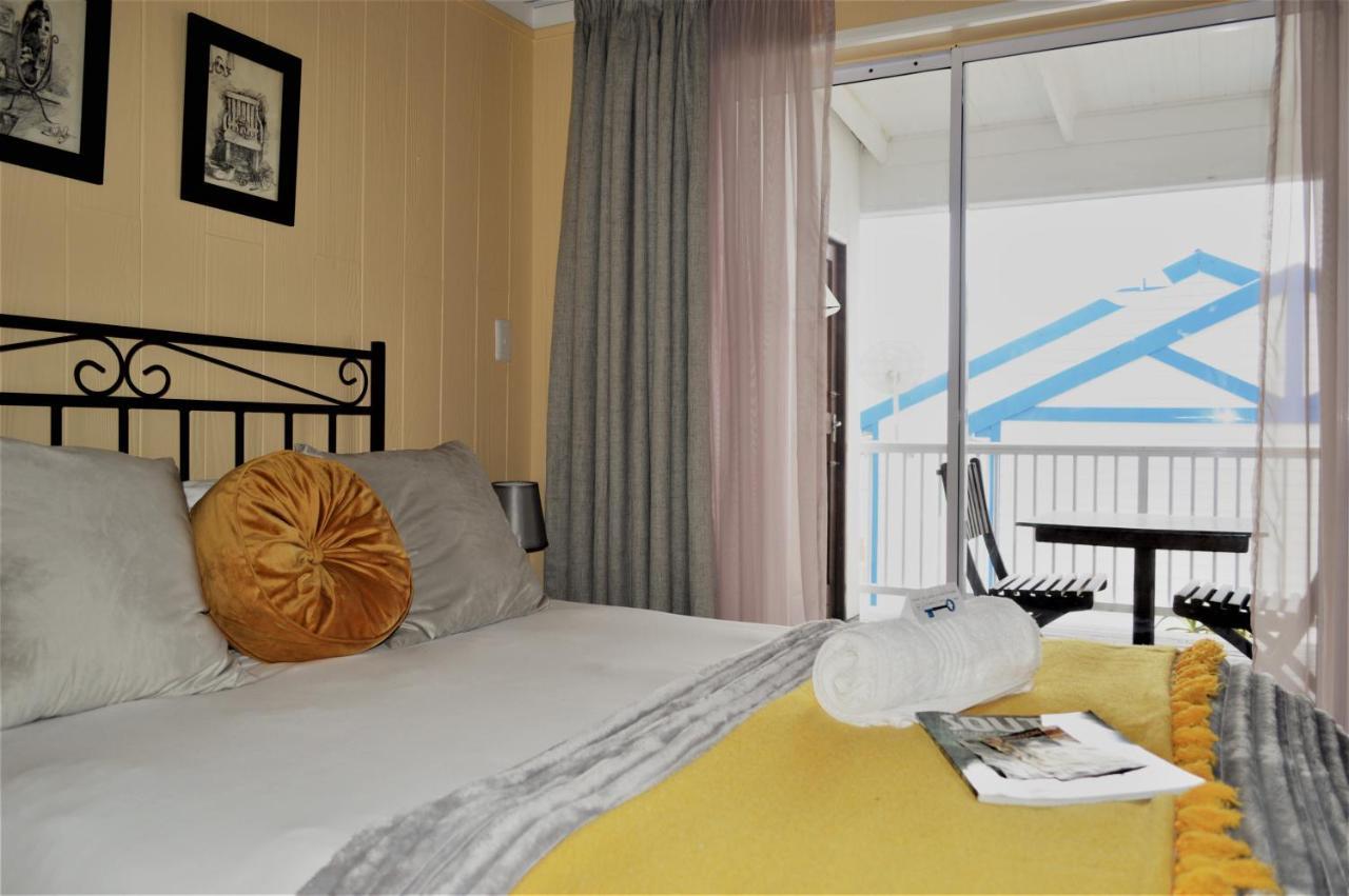 Point Village Guest House Mossel Bay Bagian luar foto