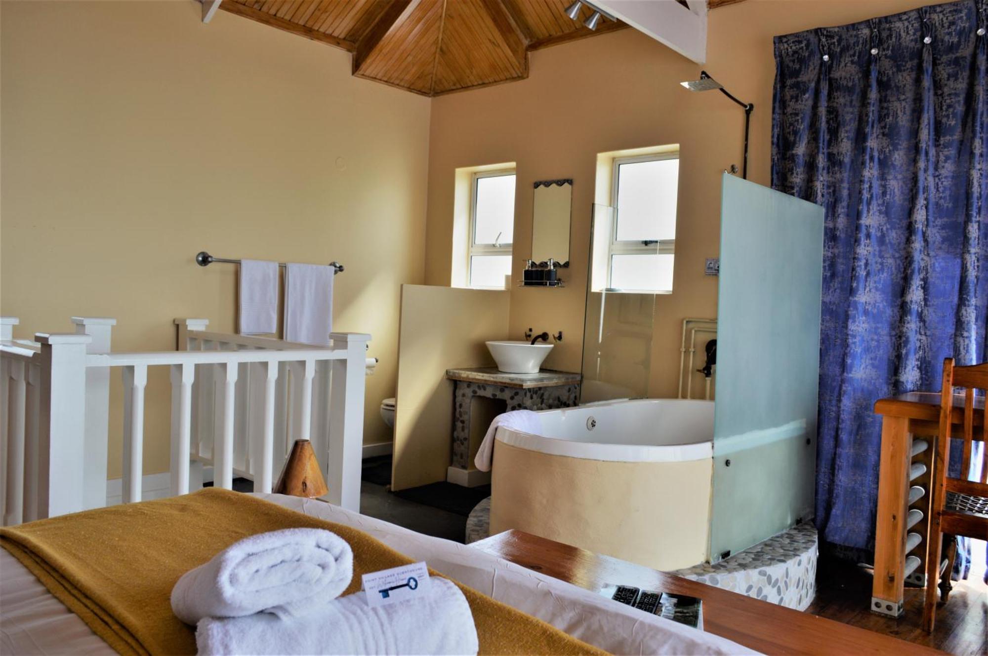 Point Village Guest House Mossel Bay Bagian luar foto