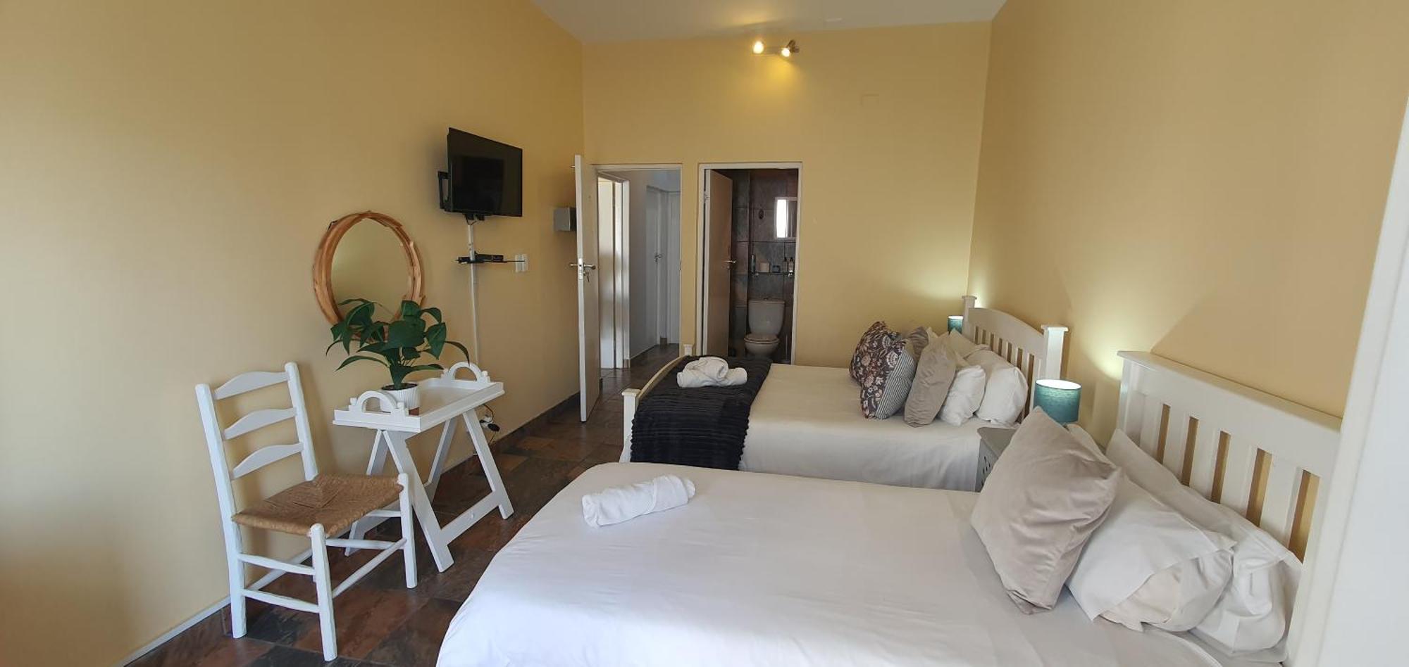 Point Village Guest House Mossel Bay Bagian luar foto